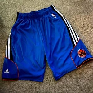 Men’s New York Knicks basketball shorts. Adidas size Medium. Blue with NYK logo